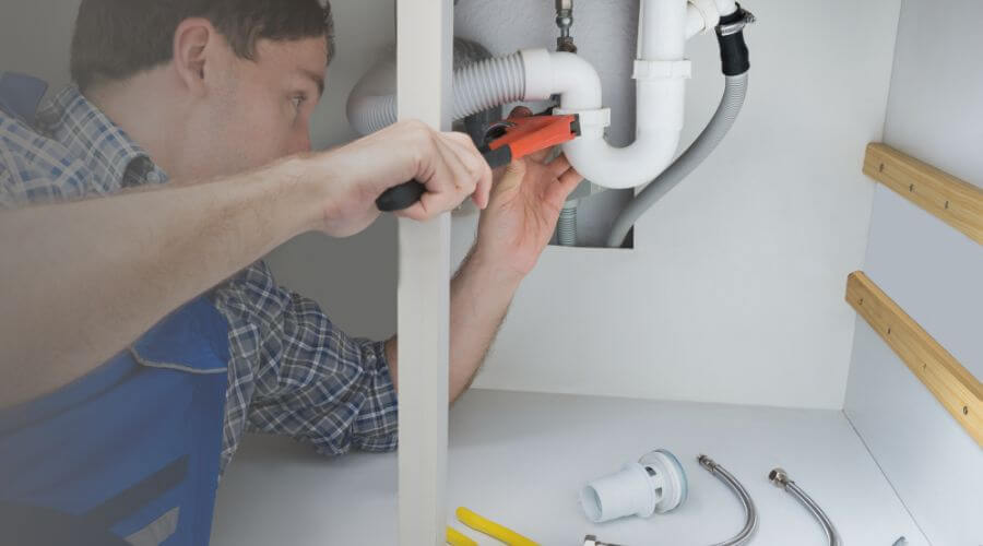 Professional septic pumping service in Drayden, MD